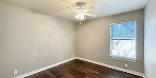 Beautiful Home in the gated community of Churchill Estates Gallery 17