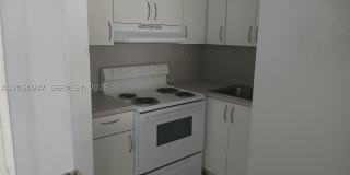 13655 NE 3rd Ct Gallery 4