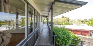 Rarely Available 3BA/2BA/3-4 Pkg SF in Aiea Heights Gallery 7
