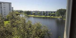2106 S Cypress Bend Drive Gallery 10