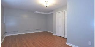 2945 Riverbend Drive Gallery 6