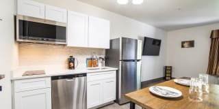 The Vistas Gallery 1