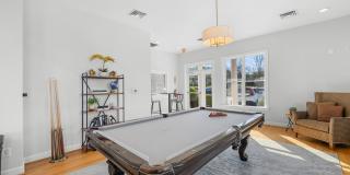 White Oak Luxury Apartments Gallery 20