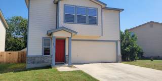 Spacious 4BR/3.5BA Home with TWO Primary Suites | W/D Included | in Amberwood Subdivision! Gallery 1