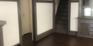 3 Bedroom, 1 Bath House Available with Private Yard Gallery 8