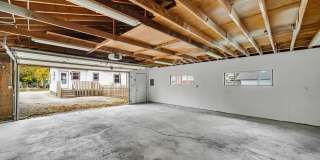 6661 Glenview Drive Gallery 26