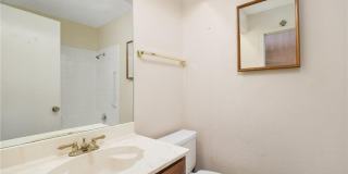1511 Evergreen Avenue Gallery 7