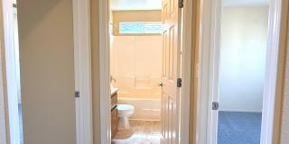 1013 Shades End Ave - 3 bedrooms , 2 bathrooms, 1595 SQFT Gallery 34