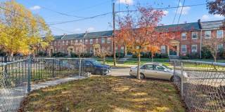 Distinctive Two Bedroom Beauty in Deanwood Gallery 4