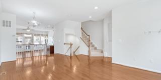 22653 VIENNA GREEN Terrace Gallery 10