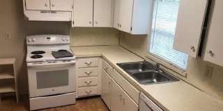 1324 Hamilton Street Gallery 4