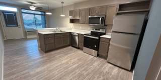 Plaza 93 West Apartments Gallery 52