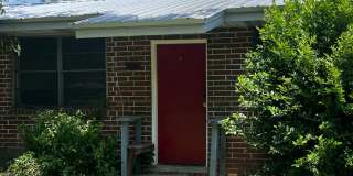 REMODELED 1 Bedroom, 1 Bathroom Brick Apartment (ask about our move in special!) Gallery 1