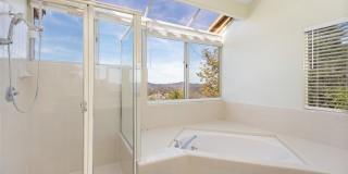 2 Crystalglen Gallery 34