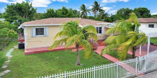 17950 NW 6th Ct Gallery 1