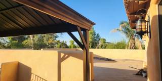 Fully Furnished! Charming 1BED/1BATH private space located in the desirable North Scottsdale ! Gallery 18