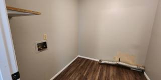 3 Bedroom Home in Bloomington Gallery 8