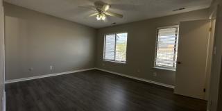 3607 Chimney Creek Drive - 1 Gallery 12