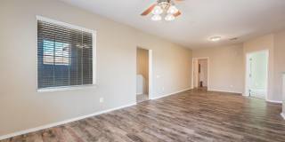 Check this Beautiful Condo Unit located in a gated Terrasini  community! Gallery 7