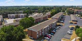 Colonial Village Gallery 16