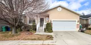 5 bed 3 bath home in quiet neighborhood! Gallery 1