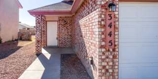 Delightful 2-story home located on the Eastside! Gallery 5