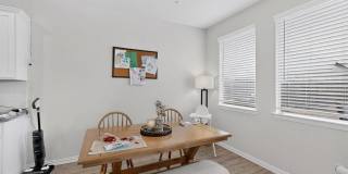 423 Pepperbark Avenue Gallery 20