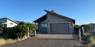 Modern coastal living in Ocean Shores! Gallery 1