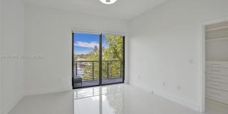 516 SE 1st Cir Gallery 25