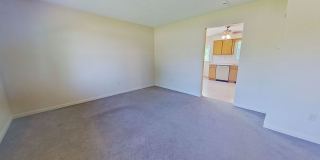 End Unit Townhome w/ Central A/C End Unit Townhome w/ Central A/C Gallery 3