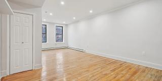 381 2nd St Apt 4F Gallery 2