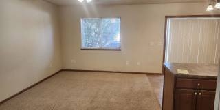 Three bedroom two bathroom Town home Gallery 6