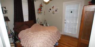 Large 4 Bedroom house with parking in North Campus Gallery 11