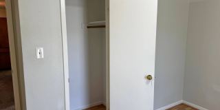 4 Bed, 2 Bath Home on Cul-de-sac Gallery 27