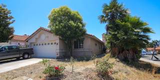 Santa Fe Hills Detached Home Gallery 1