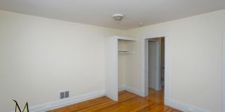 208-210 Fort Pleasant Ave Gallery 39