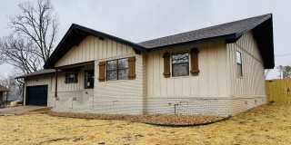 ***1304 NW 10th Street*** Gallery 1