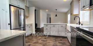 11438 SE Regatta View Ln Gallery 1