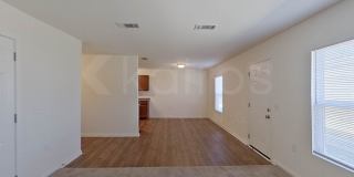 924 Sanford Lane Gallery 5