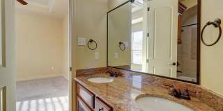 4510 Thoreau Gallery 15