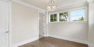 End-Unit Townhome with Private Rooftop Terrace in Myers Park!! Gallery 44