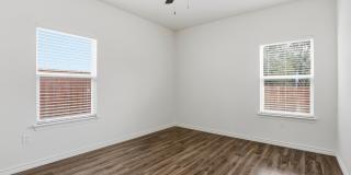 Gorgeous in Granbury! Gallery 17