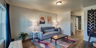 527 East 6th Street Gallery 1