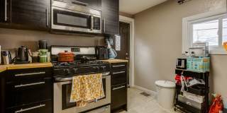 AVAILABLE MAY 2026  - 2 Bedroom Home in Mt Washington w/ Fenced In Yard! Gallery 8