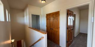 3 Bedroom Town Home Available Near 4th Street SW & Bridge Blvd SW! Gallery 9