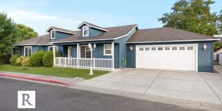 3 Bedroom + Office in Central Point! Gallery 6