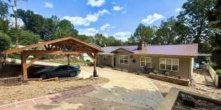 129 W Lakeshore Drive Gallery 1