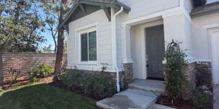 3 bed, 2 bath 1-story home with great curb appeal + bonus room 3 bed, 2 bath 1-story home with great curb appeal + bonus room Gallery 1