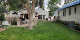 Cute, Quiet and Renovated One Bedroom Finished Basement in Eaton Gallery 1