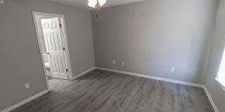 Large duplex in Vanderveen Gallery 32